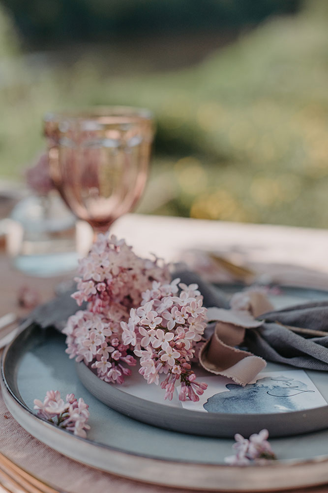 tovaglie-a-noleggio-le-inspiration-pink-table-setting